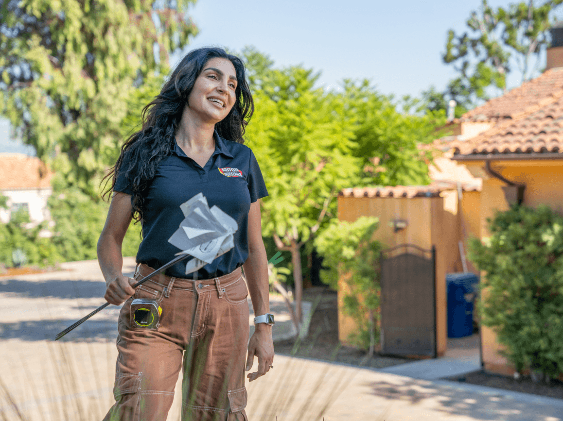 Moon Valley Nurseries Designer flagging a home for a landscape consultation